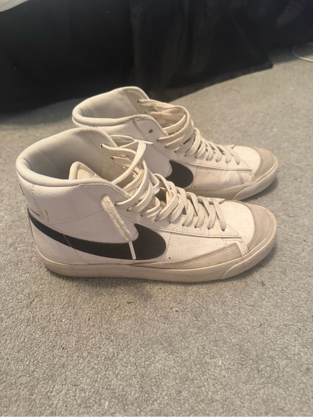 Nike High-Top Sneakers Blazers